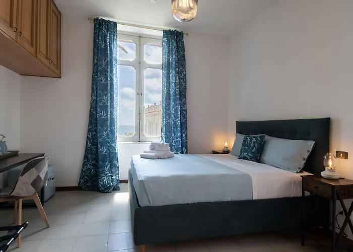 Palazzo Moresco 招待所 4*