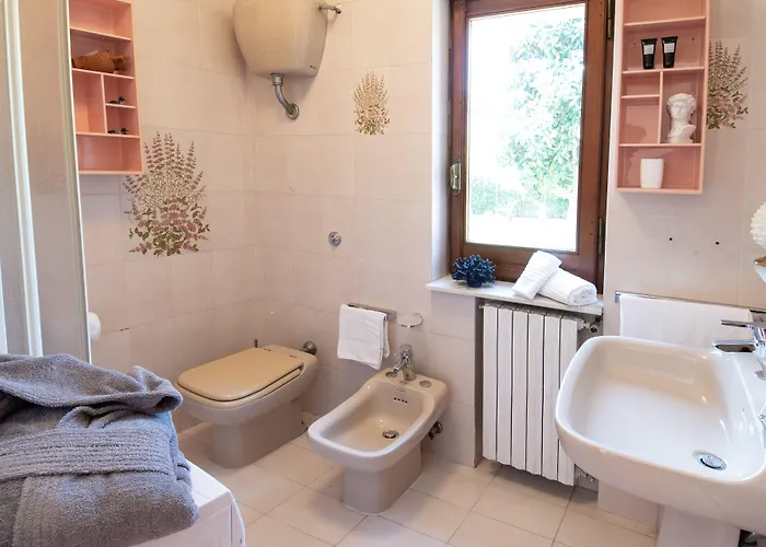 Palazzo Moresco 圣塔马利奈拉